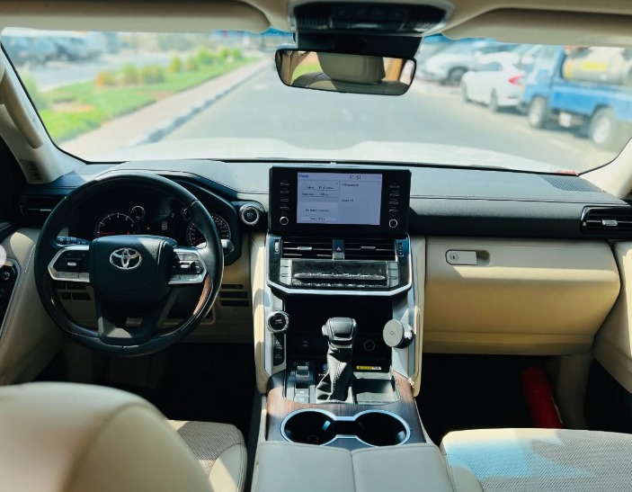 2022 TOYOTA LAND CRUISER White CHASSIS GUARANTEE