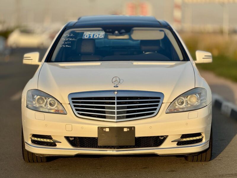 2011 Mercedes-Benz S 350 3.5-liter V6 Engine White Black