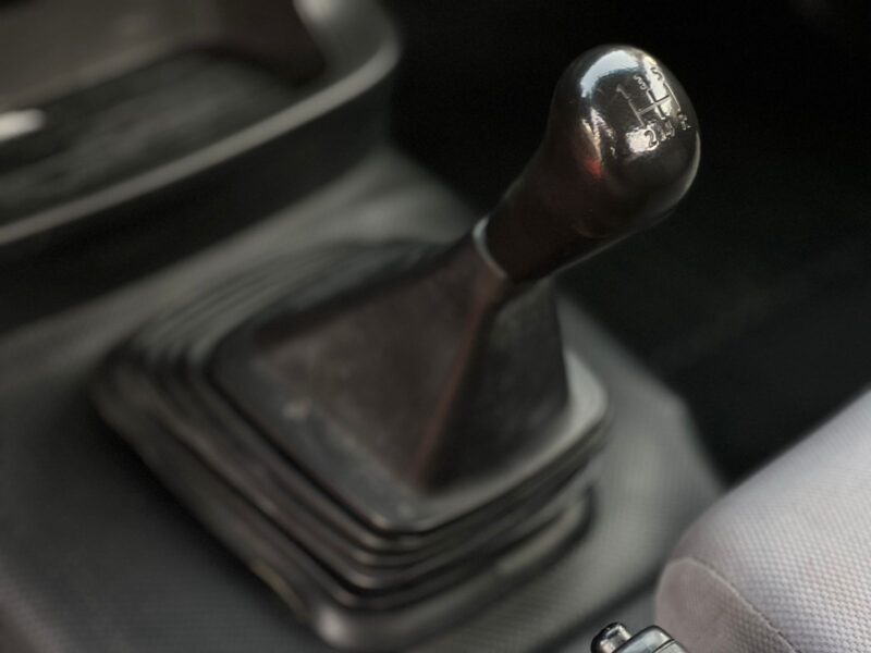 2022 Mitsubishi L200 S/C Manual GCC White-Grey