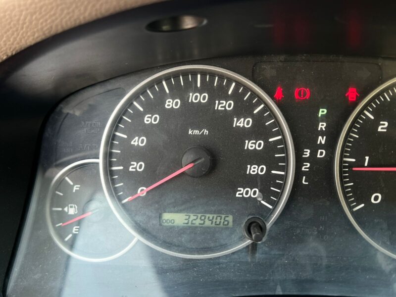 2009 Toyota Prado V4 GX 2 Doors Gold-Beige GCC Specs