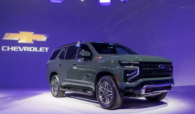 New 2025 Chevrolet Tahoe 5.3L V8 Engine Grey