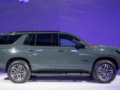 New 2025 Chevrolet Tahoe 5.3L V8 Engine Grey