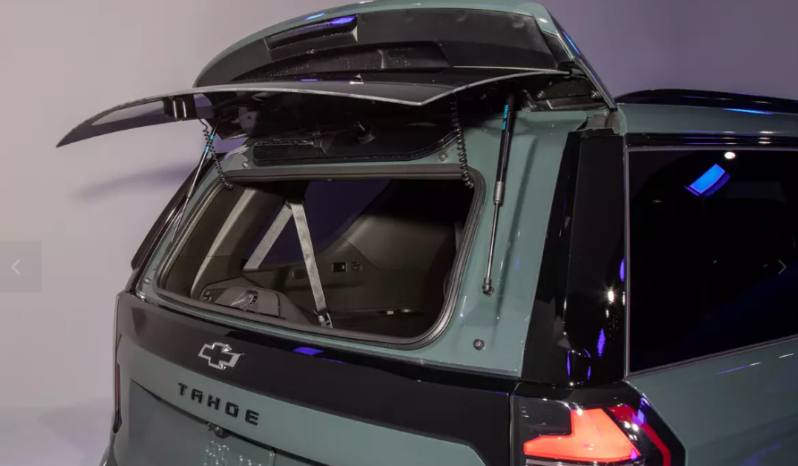 New 2025 Chevrolet Tahoe 5.3L V8 Engine Grey