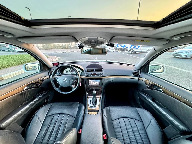 2003 Mercedes-Benz E-Class E 55 AMG White Sedan Automatic