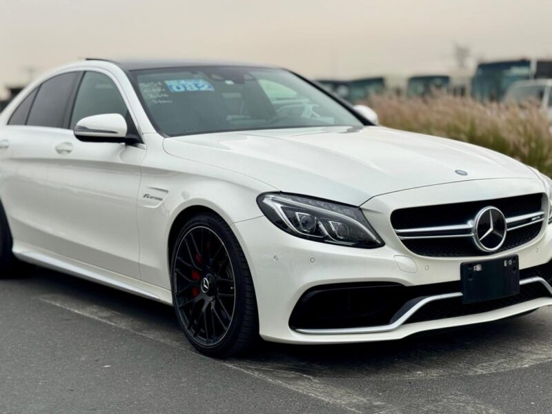 MERCEDES-BENZ C 63 WHITE-RED 2016 Petrol A/T