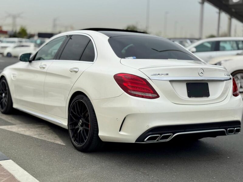 MERCEDES-BENZ C 63 WHITE-RED 2016 Petrol A/T