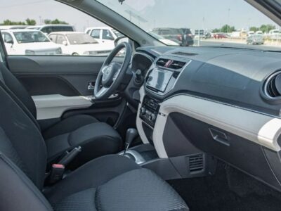 Toyota Rush TOYOTA RUSH 1.5P AT MY2023 Silver-Black