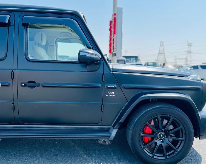 2019 MERCEDES BENZ G 63 Matte Black-Beige FULL OPTION
