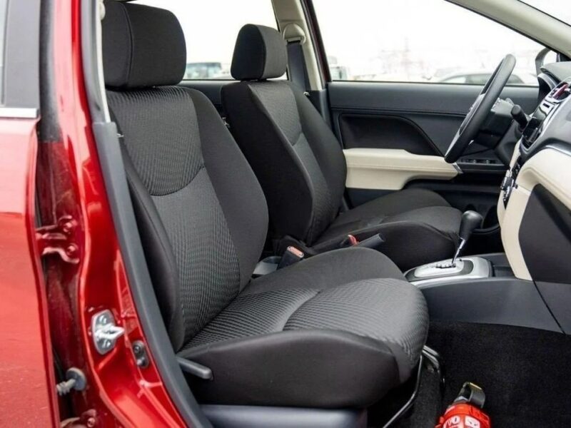 Toyota Rush Toyota Rush 1.5L Petrol MY2023 Red-Black