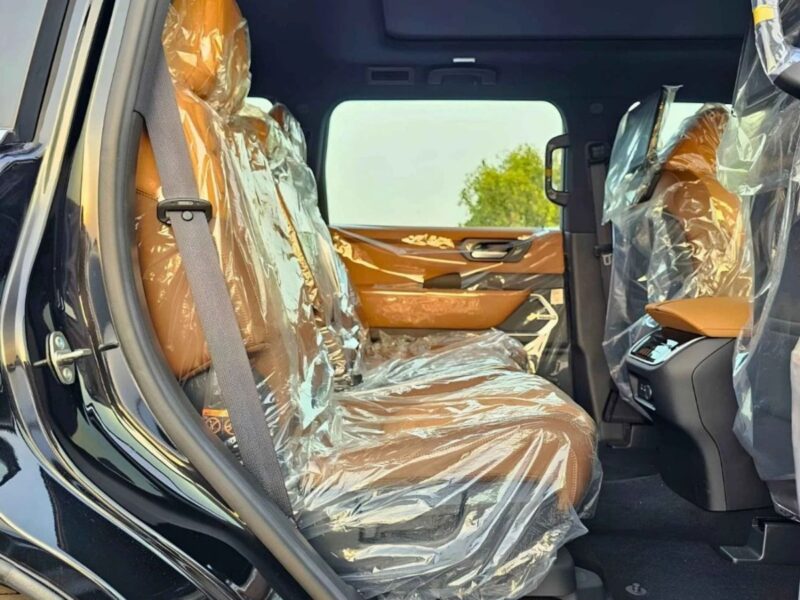 2026 Nissan Patrol SE PLATINUM 3.8L V6 FULL OPTION Black