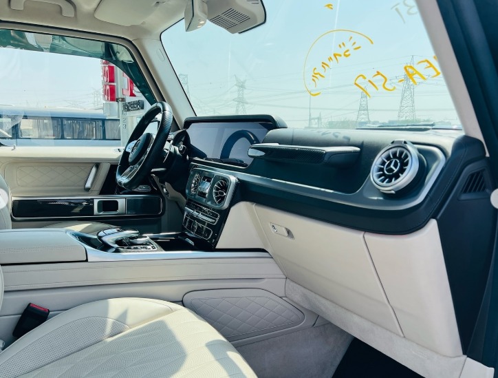 2019 MERCEDES BENZ G 63 Matte Black-Beige FULL OPTION