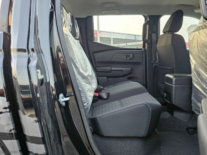 2024 Mitsubishi L200 GLX 2.4L PETROL MT HIGH OPTION Black