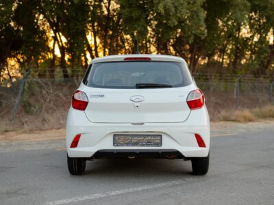 2023 Hyundai Grand i10 Smart 1.2L 4 Cylinder Engine GCC White Grey