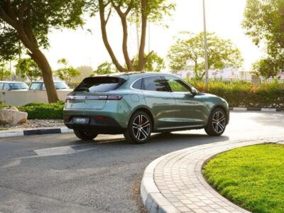 Seres 5 2025 Seres 5 Comfortline RWD 1.5T Hybrid Plug-In Green Tan