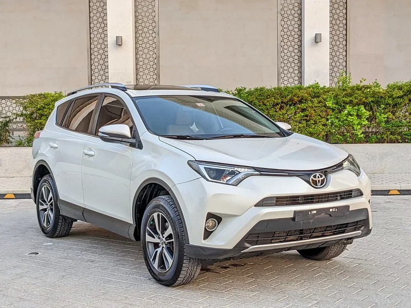 2016 Toyota Rav 4 GXR GCC Full Option SUV White Beige GCC Specs