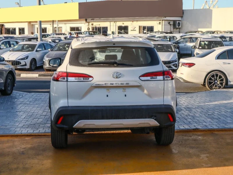 Toyota Corolla Cross 1.8L XL 2025 Toyota Corolla Cross 1.8L White Red