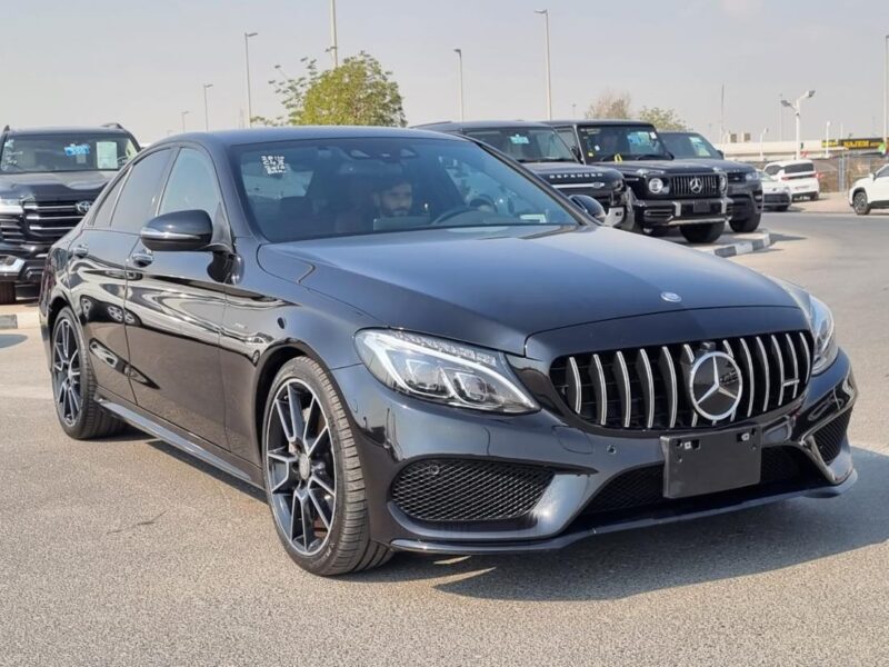 MERCEDES-BENZ C450 3.0-Liter twin-turbo V6 Engine BLACK-RED 2016