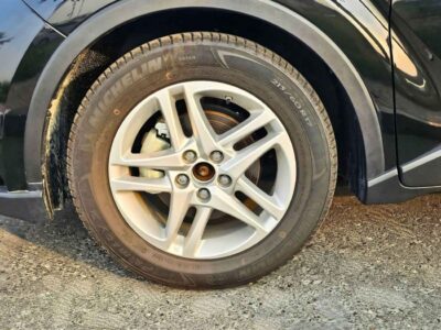 2023 Toyota C-HR LUXURY DUAL TONE 1.8L HYBRID FULL OPTION