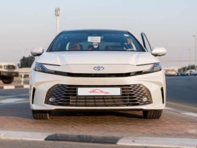 2025 Toyota Camry Lumiere 2.5L HEV Full option (White-Tan)