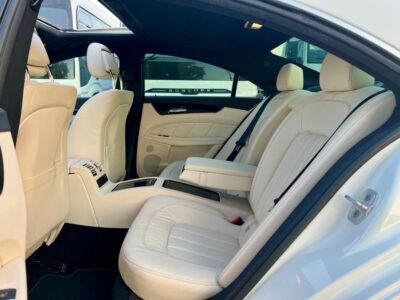 MERCEDES-BENZ CLS 400 3.0-Liter Biturbo V6 WHITE BEIGE 2016