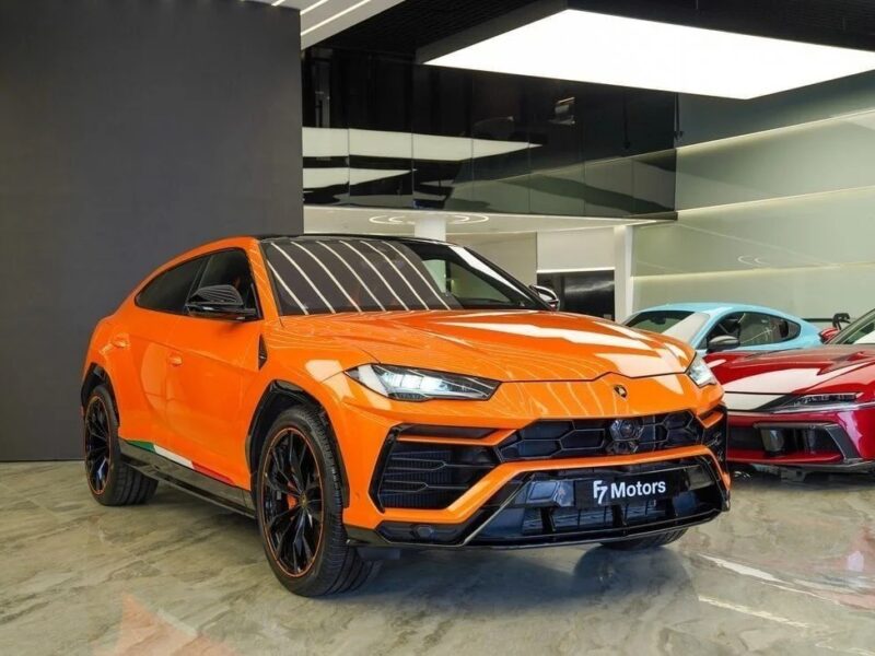 2022 Lamborghini Urus Capsule Edition 4.0L Twin-Turbo V8