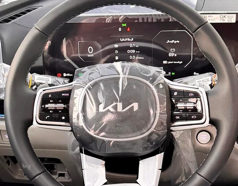 2025 Kia Sorento Full option Hybrid 1.6 Turbo GCC Specs Green White