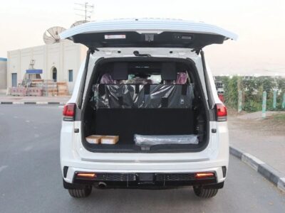 White Toyota Land Cruiser LC300 VXR, 3.3L Turbo Diesel 4WD A/T 2025