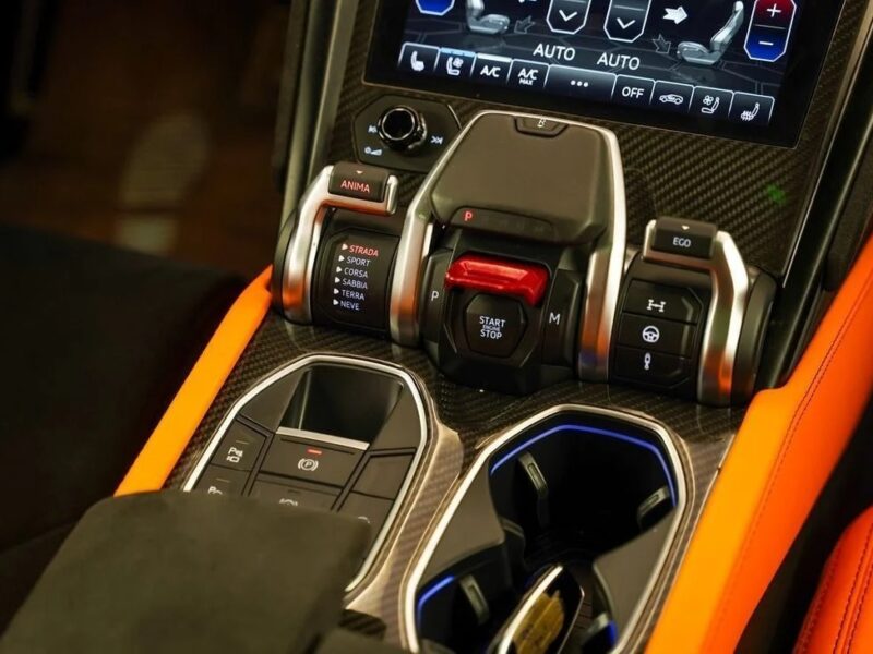 2022 Lamborghini Urus Capsule Edition 4.0L Twin-Turbo V8