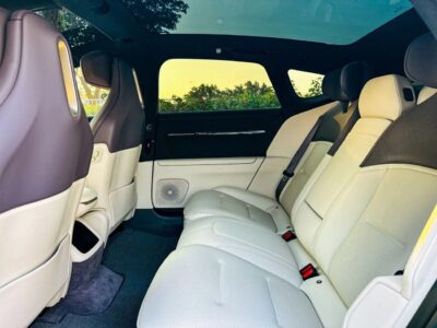 Avatr 12 2024 AVATR 12 Performance AWD 94.5 kWh Electric Black