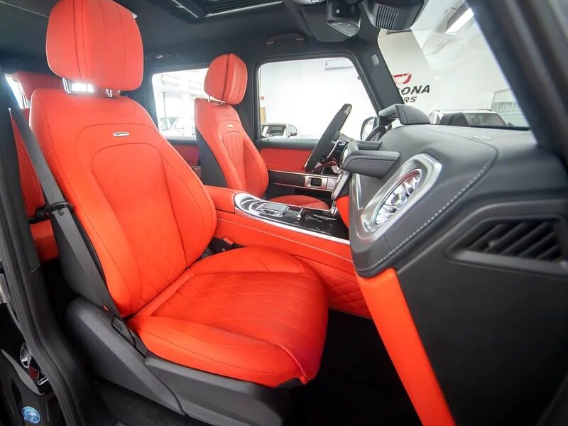 2025 Mercedes-Benz G-Class G 63 AMG Carbon Fiber V8 4.0L Black Red