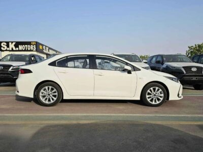 2025 Toyota Corolla ELITE HYBRID 1.8L V4 PETROL White Sedan