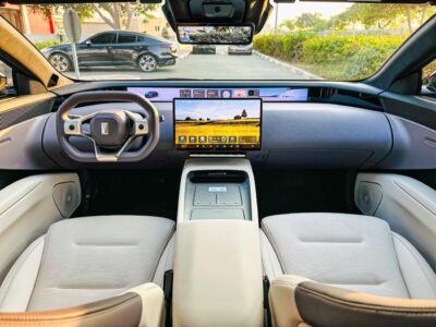 Avatr 12 2024 AVATR 12 Performance AWD 94.5 kWh Electric Black