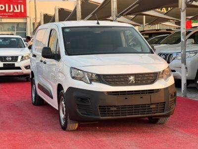 2022 Peugeot Partner Van Manual White Grey