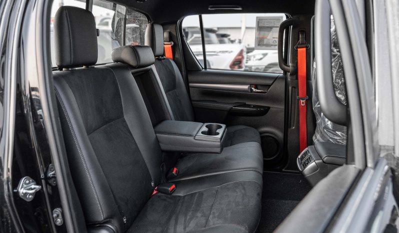 2025 Toyota Hilux GR-Sport Rally Edition 4.0L AT Petrol