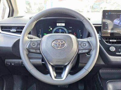 2025 Toyota Corolla ELITE HYBRID 1.8L V4 PETROL White Sedan