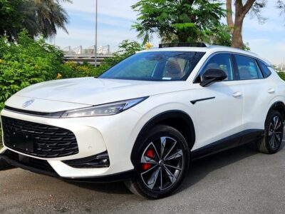 2025 MG HS New shape Full option White Tan GCC Specs