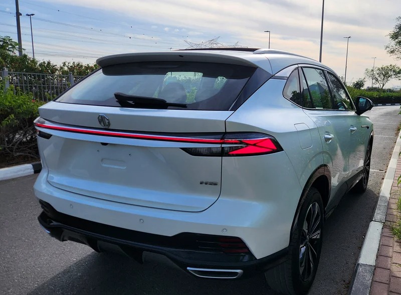 2025 MG HS New shape Full option White Tan GCC Specs