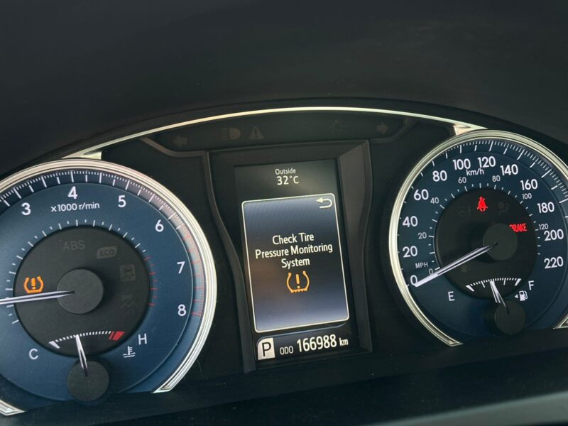 2015 Toyota Camry XLE 2016 Shape Full option Korean Specs