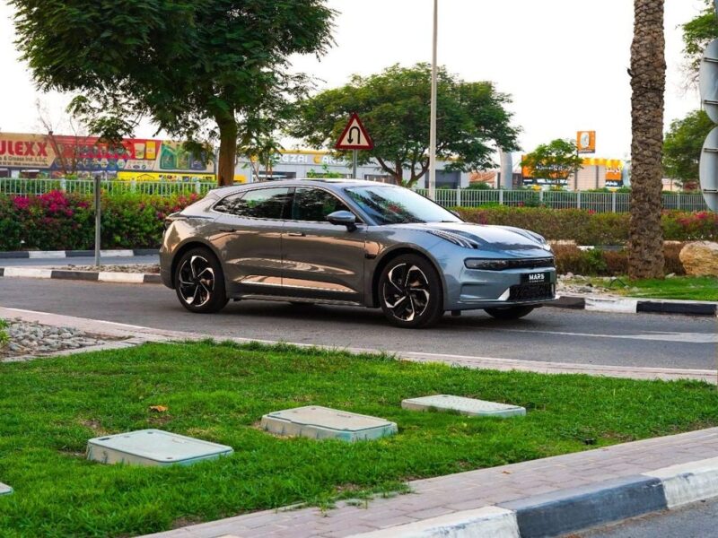 Zeekr 001 2024 New ZEEKR 001 RWD Electric Silver Black