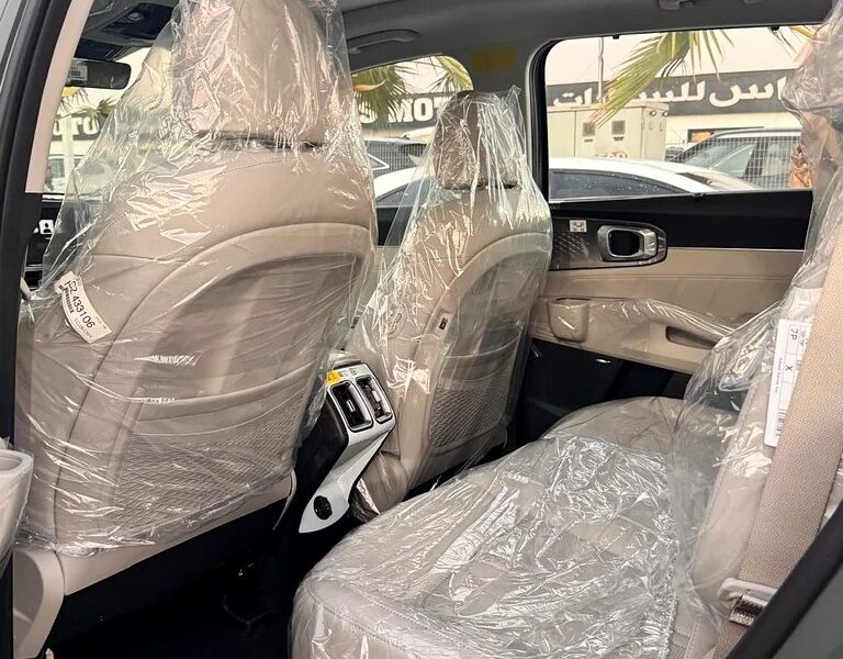 2025 Kia Sorento Full option Hybrid 1.6 Turbo GCC Specs Green White