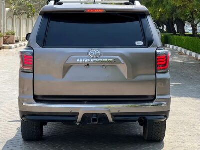 2023 Toyota 4Runner Limited 6 Cylinder Engine SUV Bronze Black