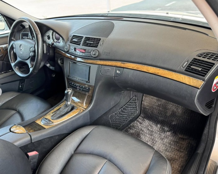 2007 MERCEDES BENZ E500 Body Kit E63 AMG V8 AUCTION GRADE 4/B Silver