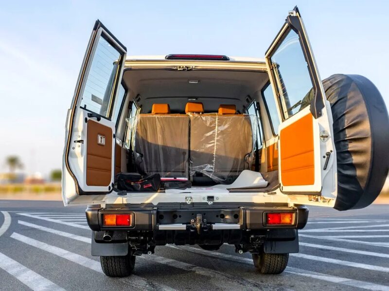 2025 Toyota Land Cruiser 76 series Other 4.0L AT Petrol Full Option White Brown