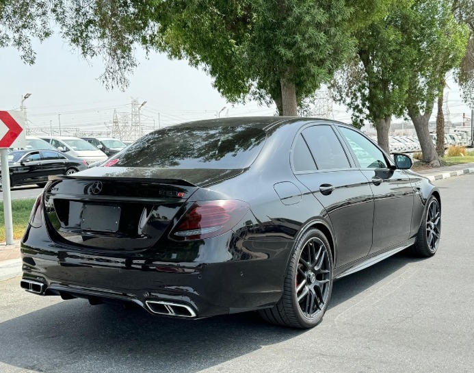 2017 MERCEDES BENZ E63 S 4MATIC+ 4.0 Twin-Turbocharged Petrol Engine Black