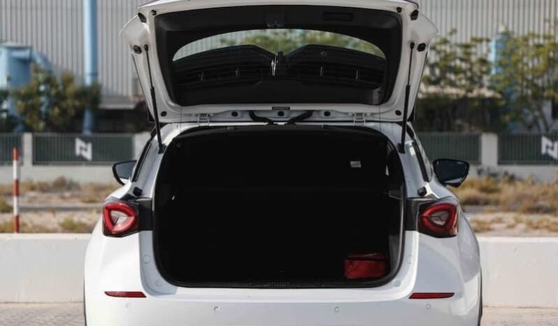 New 2024 MG One 1.5L turbocharged 4-Cylinder Engine White Black