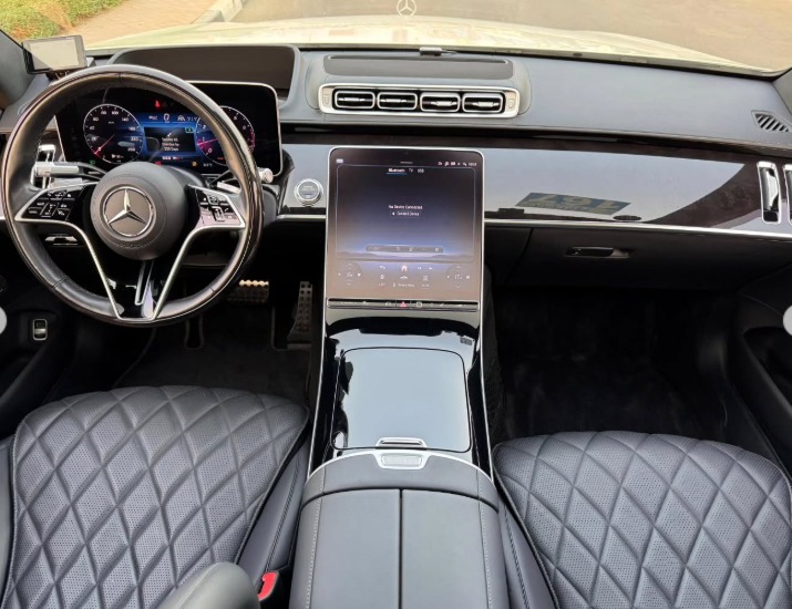 2022 MERCEDES BENZ S580 AMG V8 AUCTION GRADE 4.5/B White Black