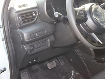 Suzuki Swift 2026 Model Suzuki Swift GLX, 1.2L Petrol A/T Silver Black