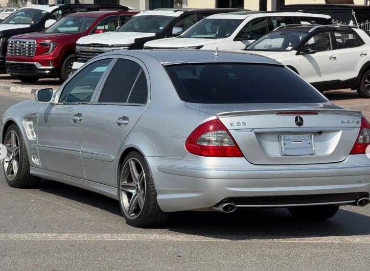 2007 MERCEDES BENZ E500 Body Kit E63 AMG V8 AUCTION GRADE 4/B Silver