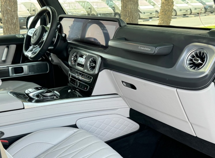 2023 MERCEDES BENZ G 63 AMG 4.0L V8 Biturbo Engine Blue Beige