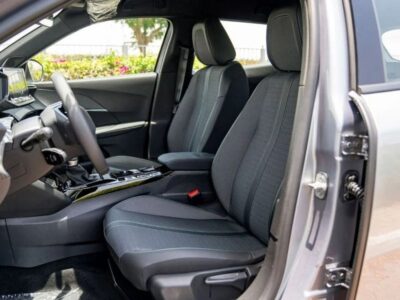 Peugeot 2008 PEUGEOT 2008 ALLURE 1.2P AT MY2023 Silver Black